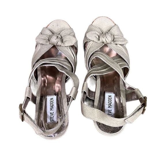 Steve Madden Women’s 6.5 Adorable Khaki Wedge Sandals with Bow and Back Buckle - Picture 5 of 15